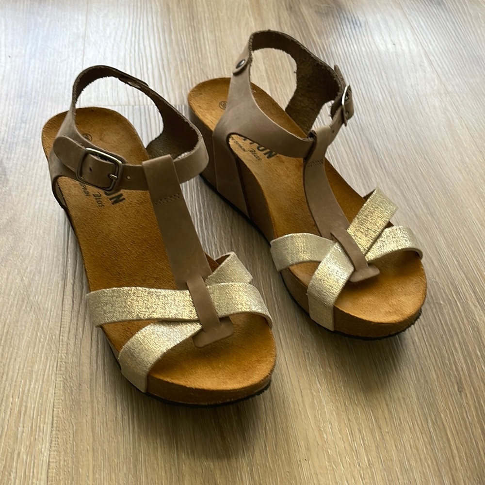 - Plankton -   Wedge Sandal